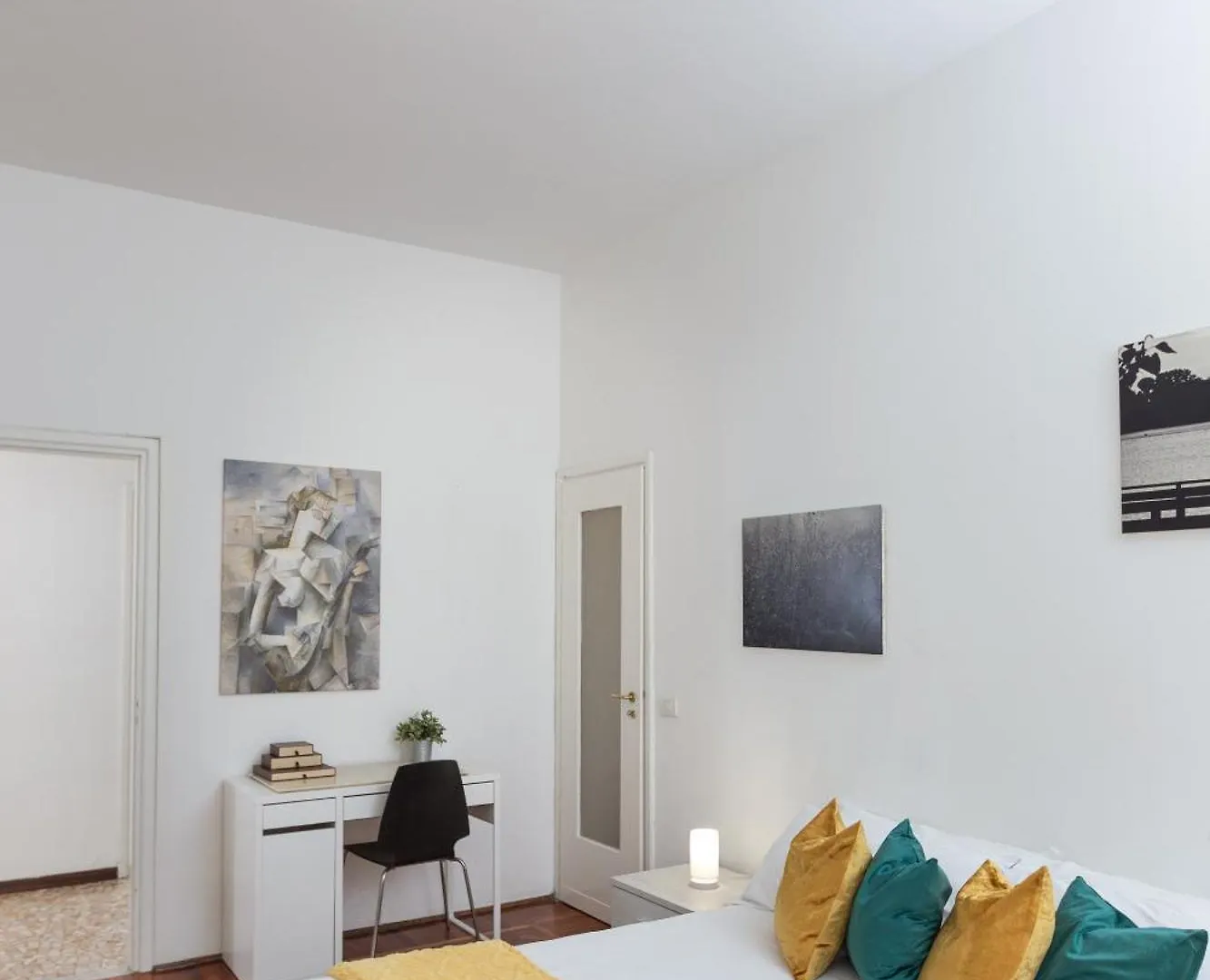 Galleria Moderna In Porta Romana Apartment Milan