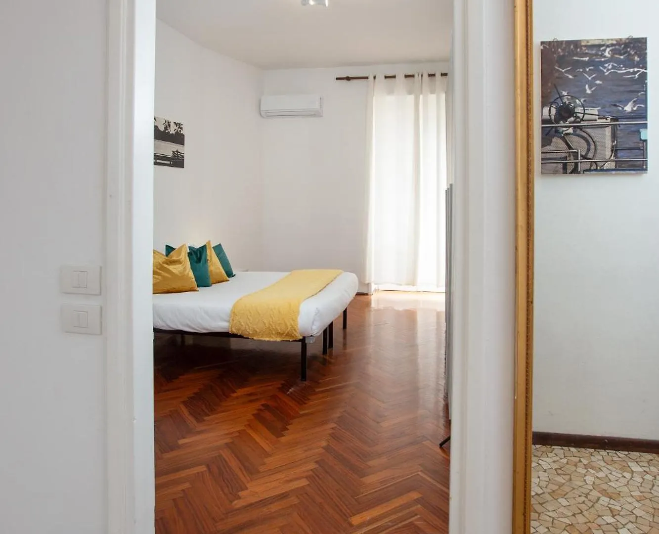Galleria Moderna In Porta Romana Apartment Milan Italy