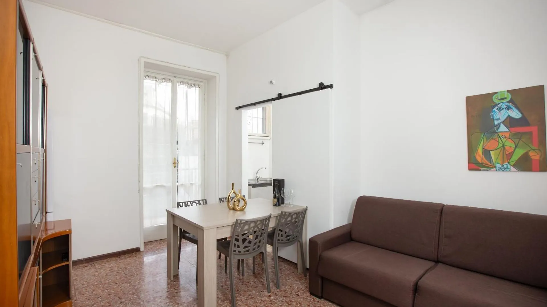 Galleria Moderna In Porta Romana Apartment Milan