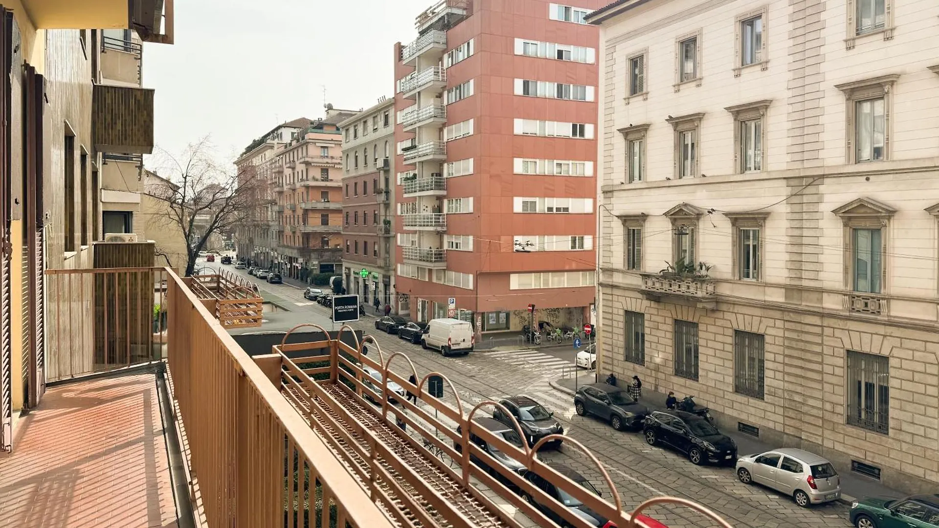 Galleria Moderna In Porta Romana Apartment Milan